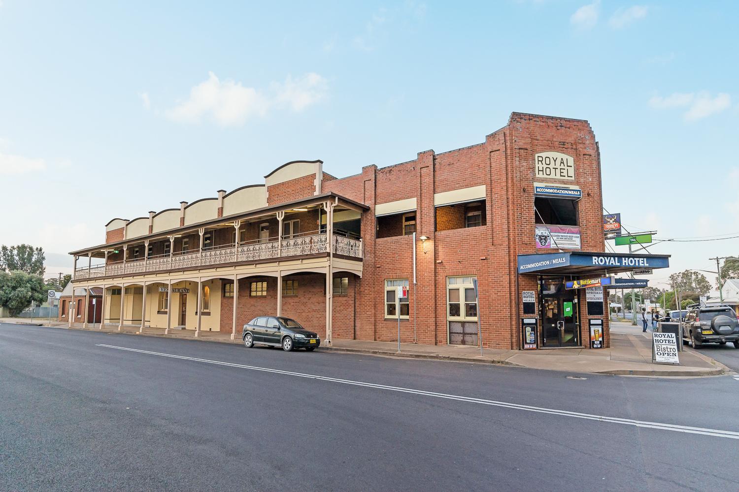 Castlereagh Motor Inn Gilgandra Exterior photo