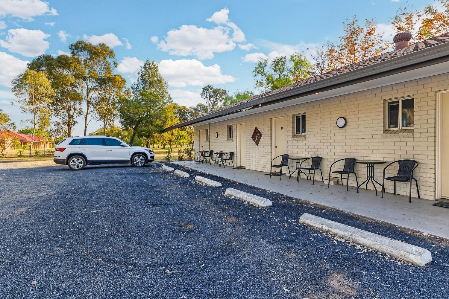 Castlereagh Motor Inn Gilgandra Exterior photo