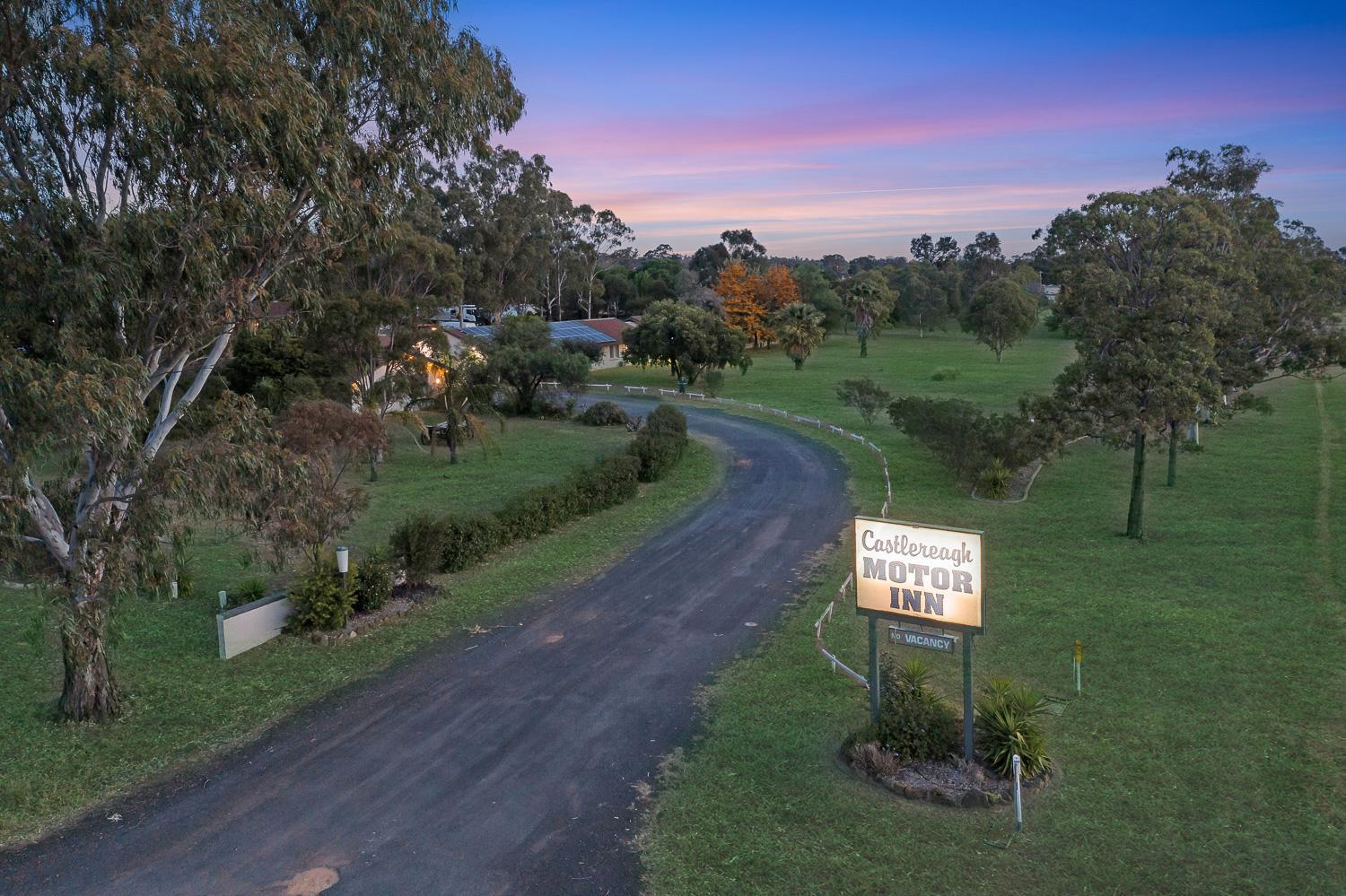 Castlereagh Motor Inn Gilgandra Exterior photo